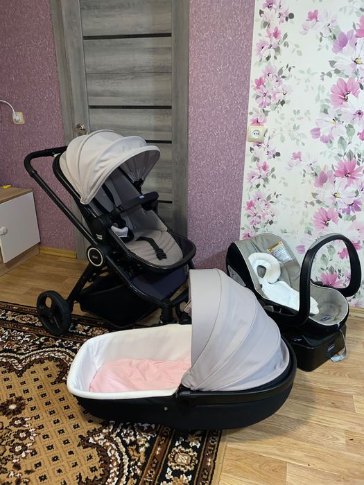 Дитяча коляска 3 в 1 Chicco 4500