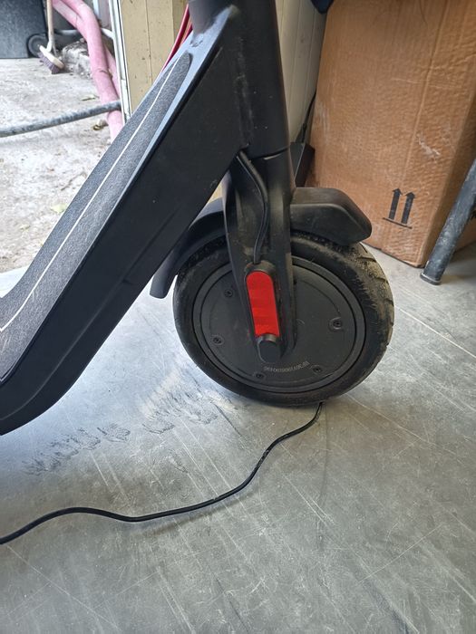 Trotinete elétrica Olsson para arranjar