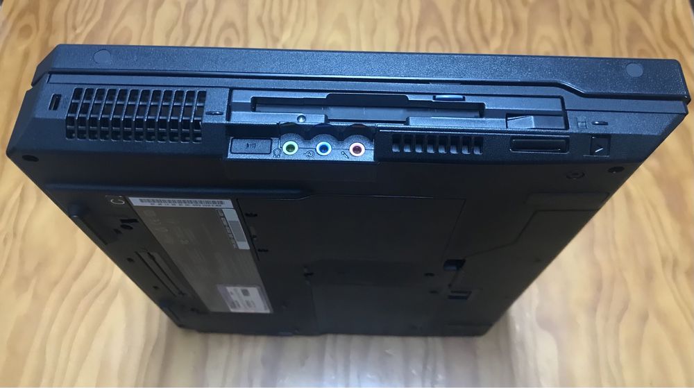 Portatil IBM Thinkpad A31 COMO NOVO (Ano 2002)