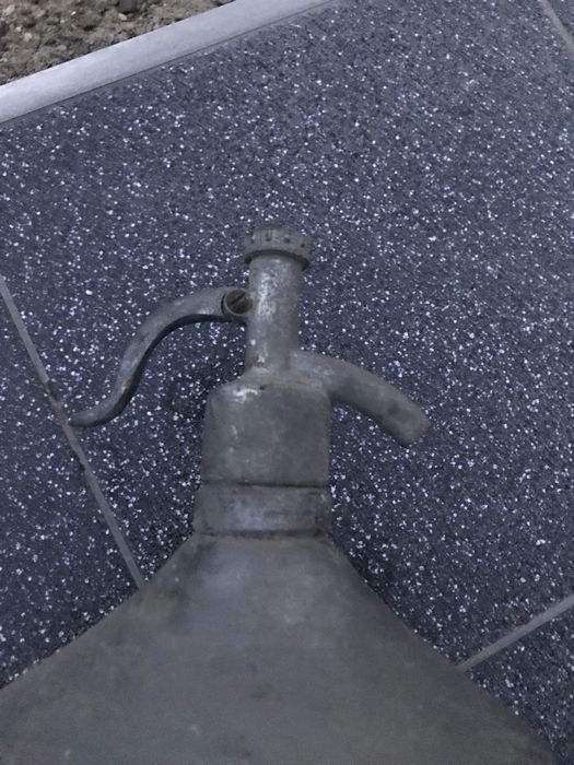 Продаю Алюмінієвий сифон для газованої воли газводи ссср радянський