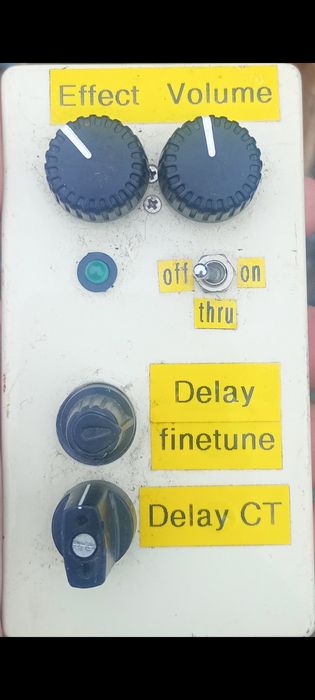 Гітарна педаль  .