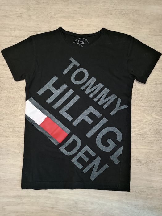 Женская футболка Tommy Hilfiger