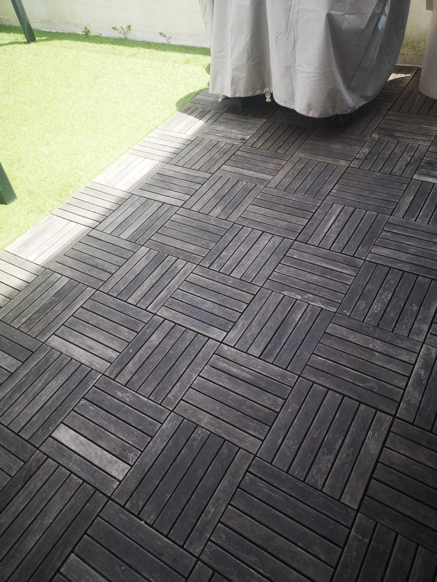 Deck de Madeira THERMOWOOD – 11,6 m² (Precisa de manutenção leve)