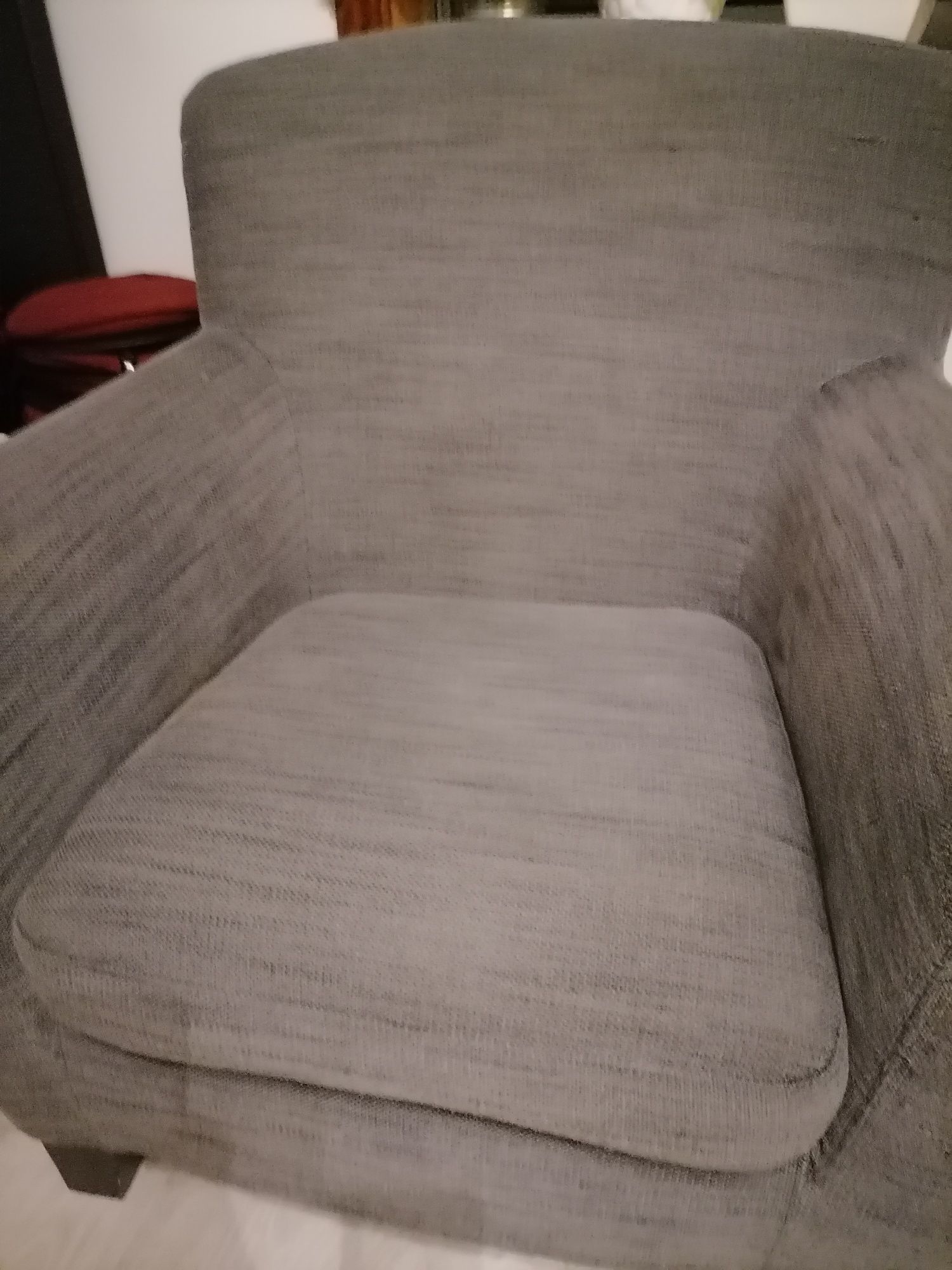 Sofa de 1 lugar cinza usado