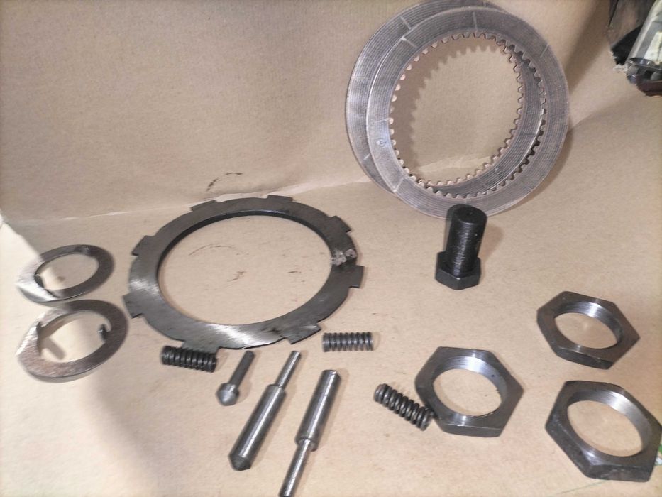 Części do ciągnika rolniczego htz t 150 k kirowiec nowe używane