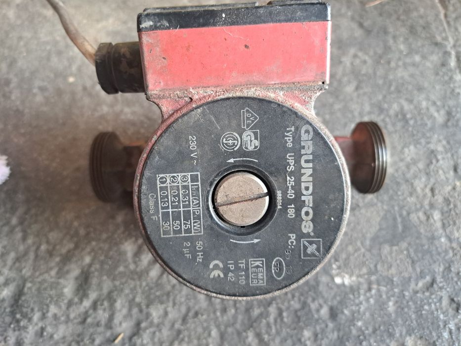 Pompa obiegowa Grundfos UPS