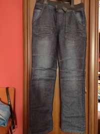 Spodnie jeansowe ocieplane 146