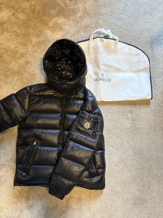 Kurtka moncler maya