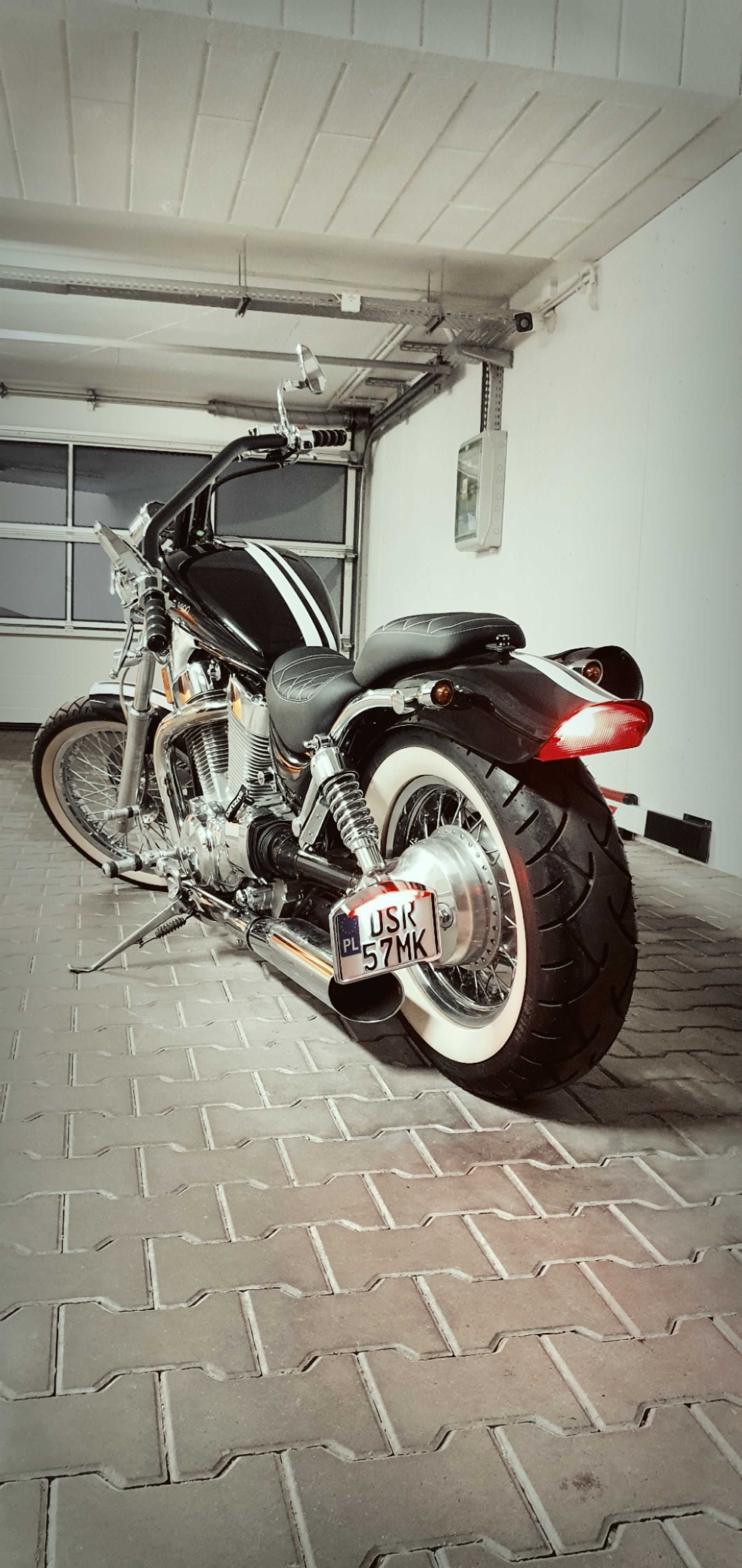 Suzuki Intruder VS1400 Custom