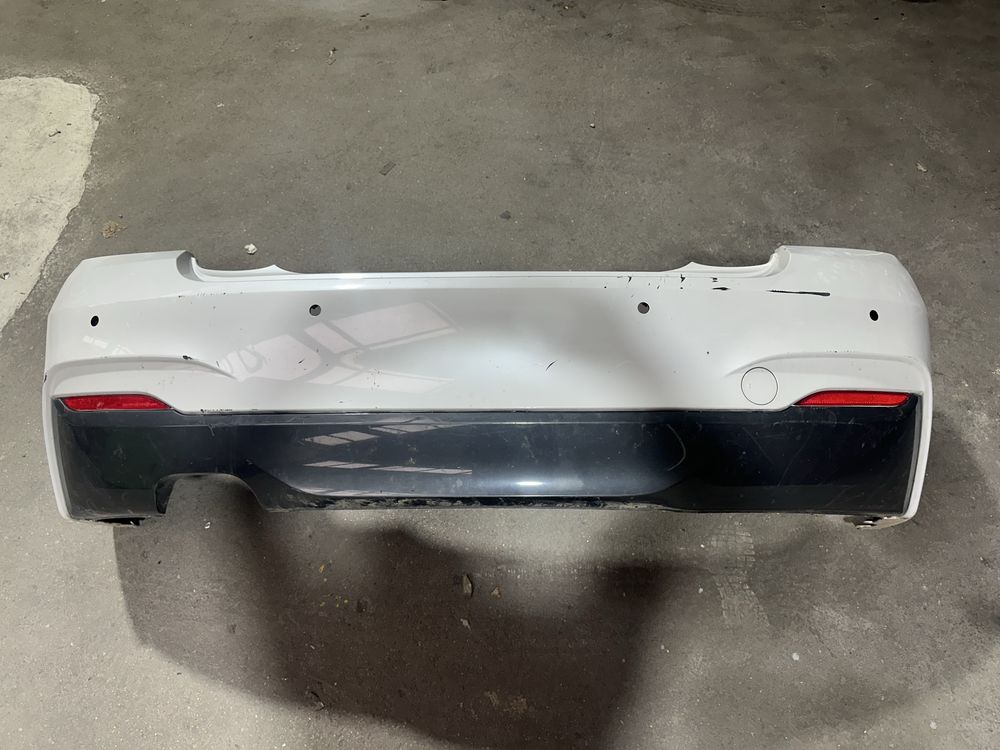 Para choques traseiro  pack m original bmw f22