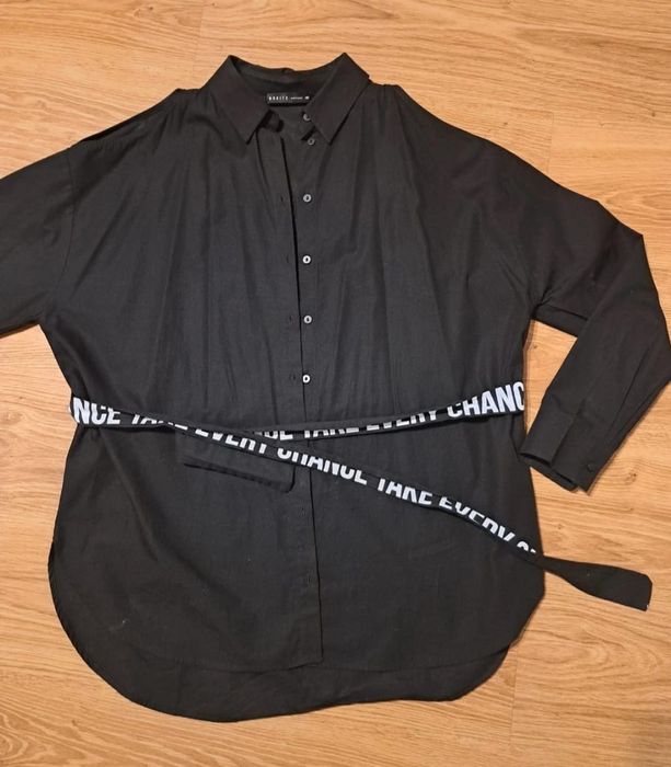 Koszula damska z paskiem