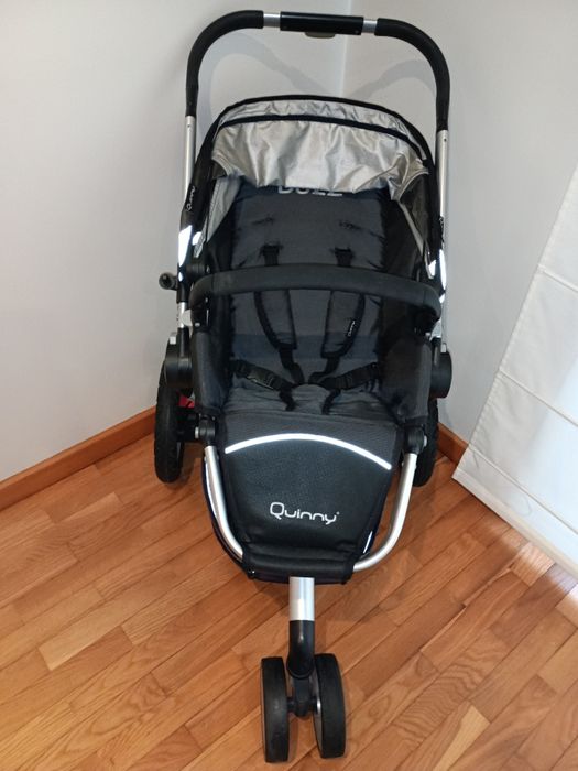 Carrinho QUINNY + Babycoque/Ovo da BEBECONFORT