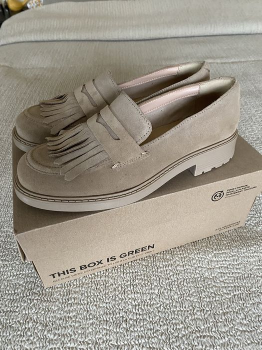 Продам замшеві  лофери  Clarcks (39-39,5)‼️Ціну знижено‼️