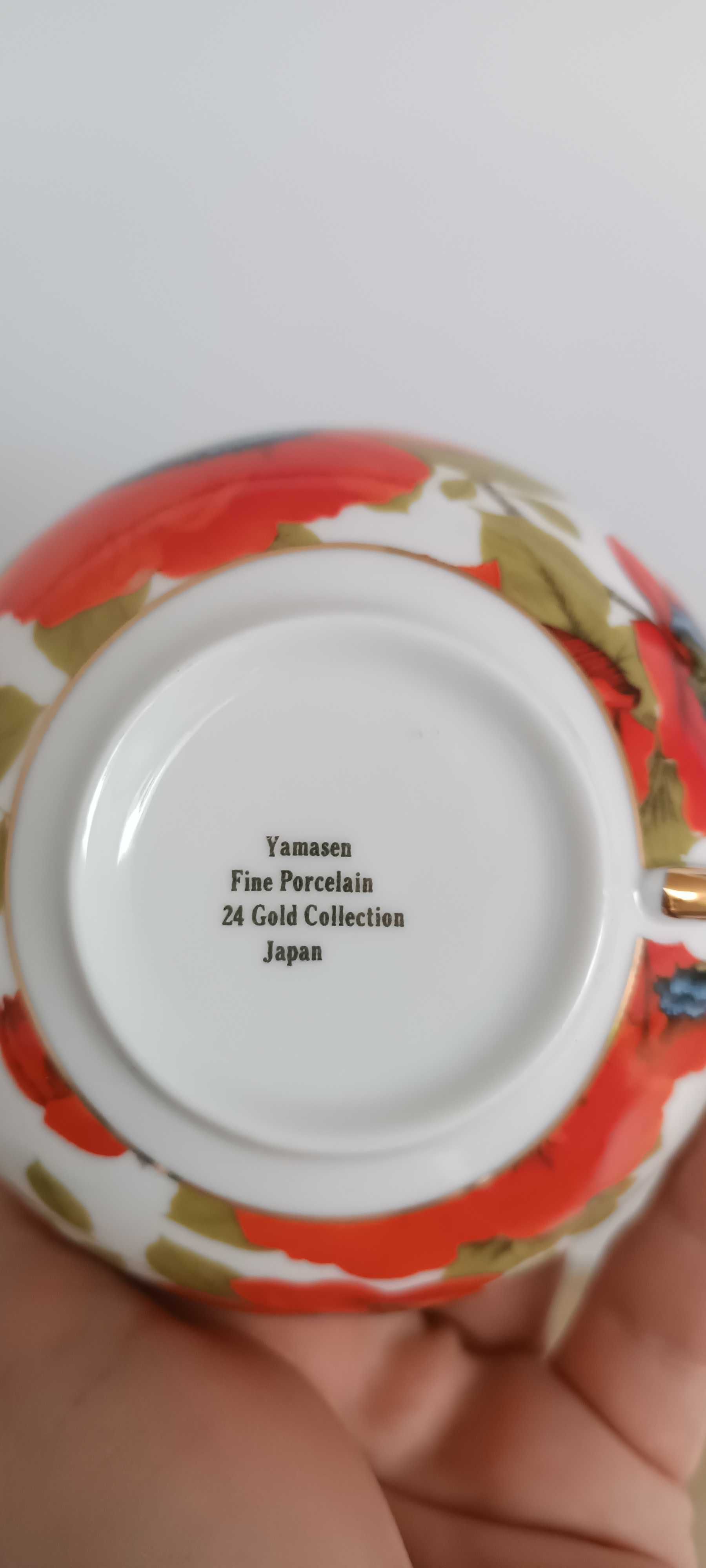 Nowy- komplet 6 filiżanek z podstawkami - porcelana japońska.