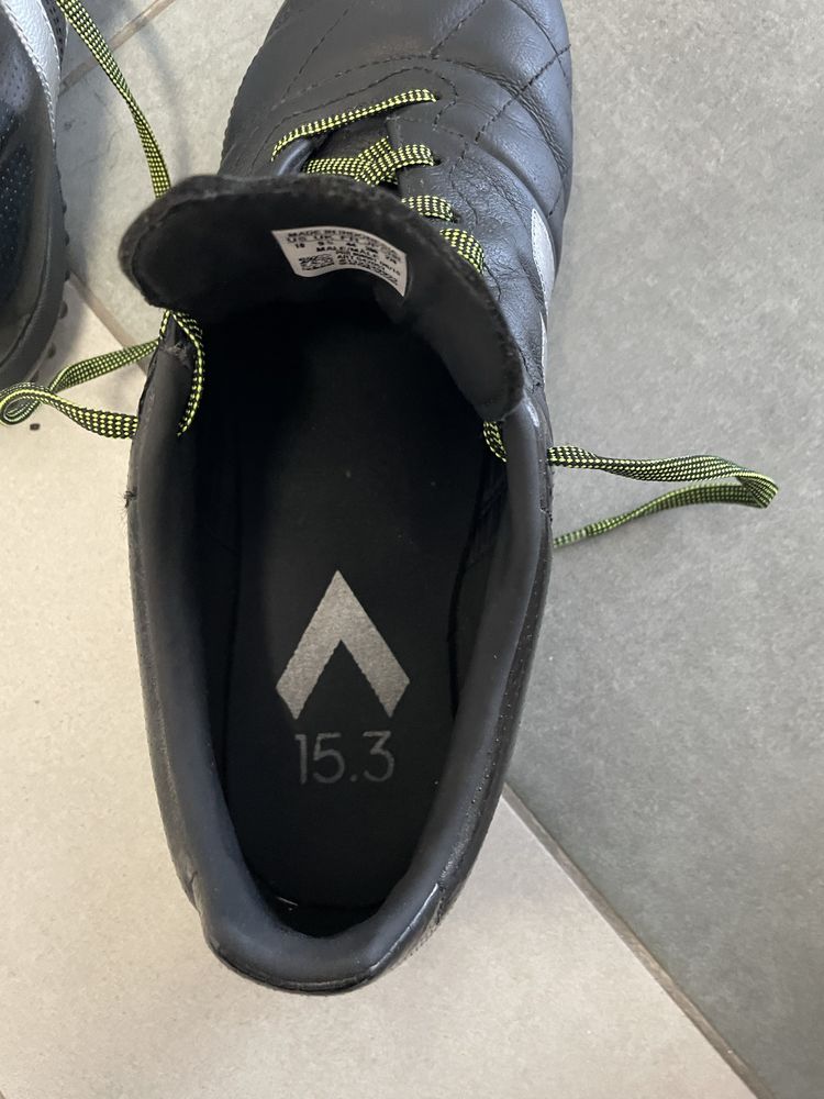 Adidas turfy rozmiar 44 uzywane (2 razy)