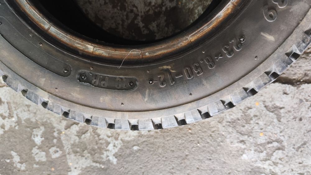 Opona trelleborg soft grip 539 23x8,50-12