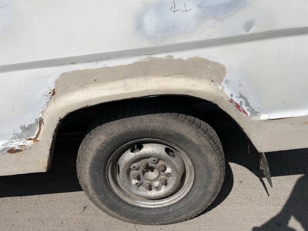 Продам бус Mercedes-Benz 207D