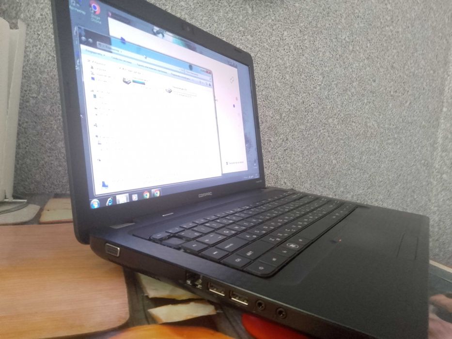 Ноутбук HP Compaq Presario CQ56. 15.6". 4GB DDR. 250GB HDD + 120GB ssd