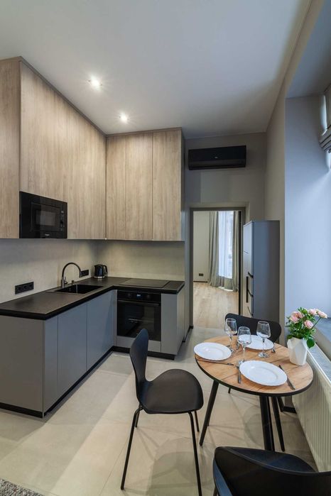 Однокімнатні апартаменти з джакузі, вул.Крехівська 10, центр