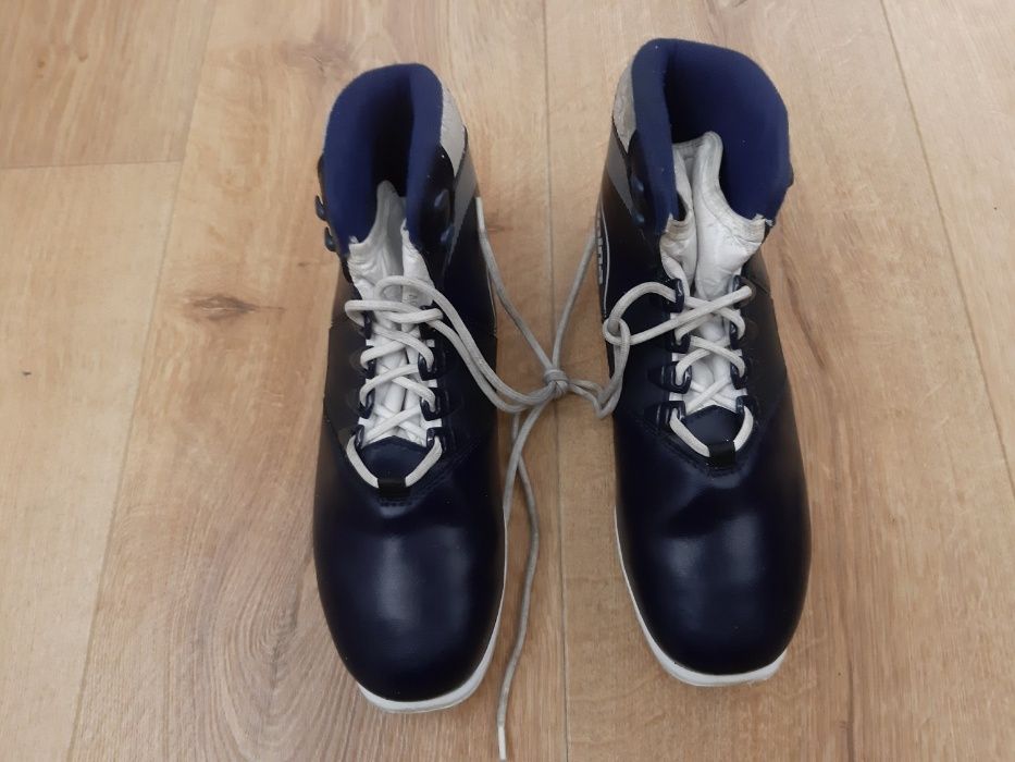 Buty do nart biegowych ALPINA - rozmiar ok. 25cm - 26cm