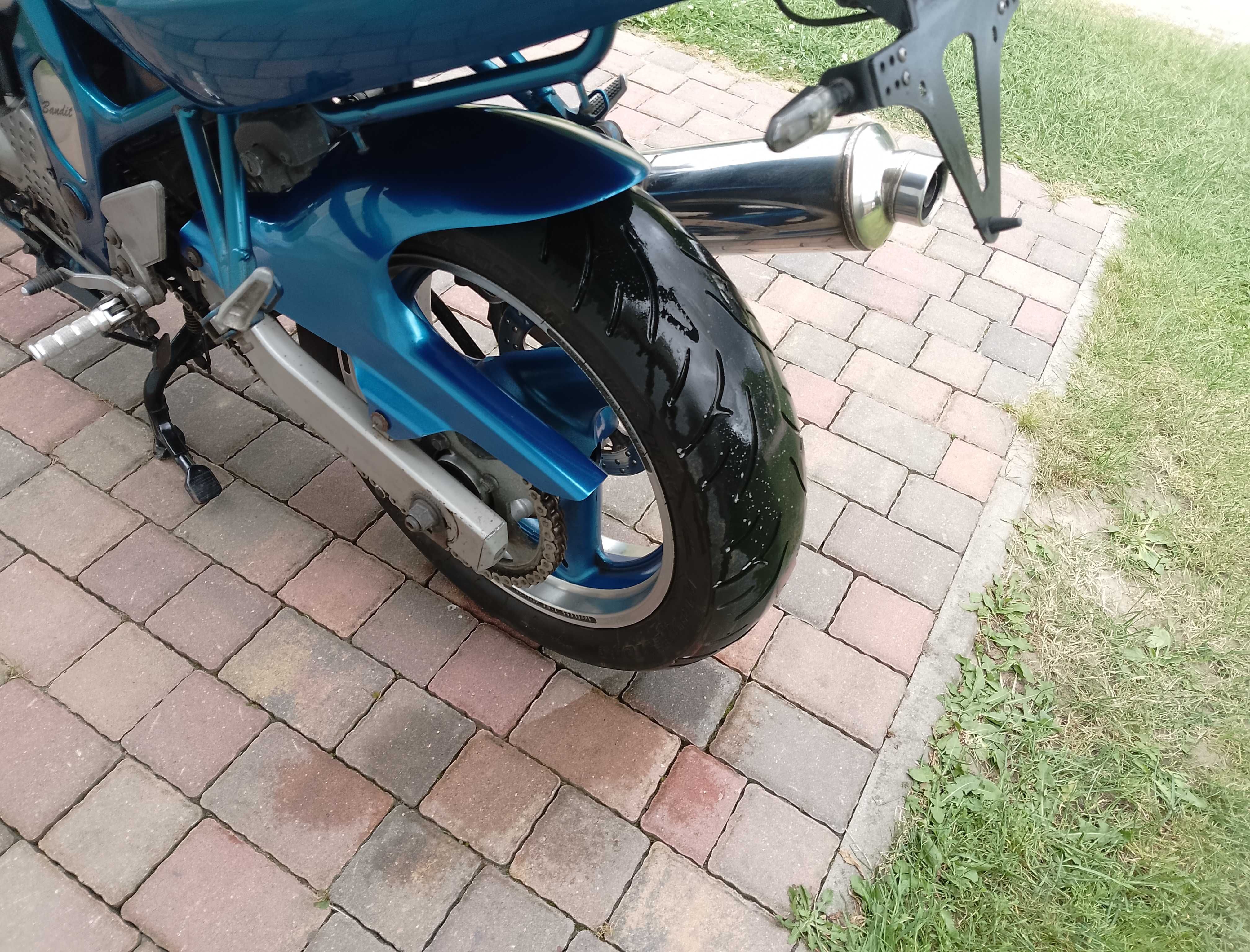 Suzuki Bandit 600n nowy napęd aku dodatki w kolorze ,możliwość A2