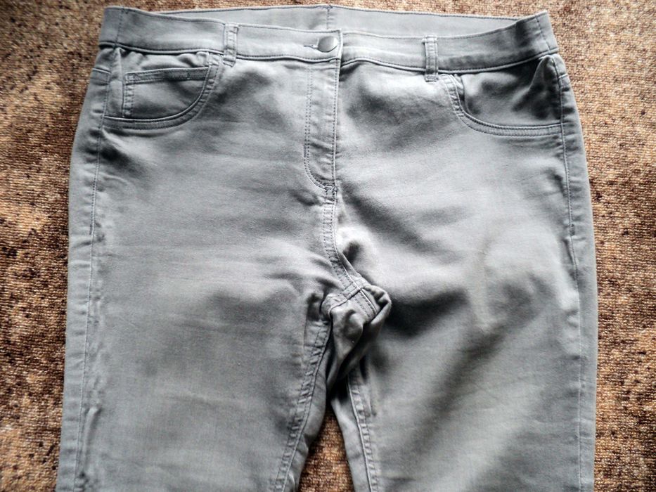Damskie szare spodnie jeansowe George roz. 46-48 3XL-4XL