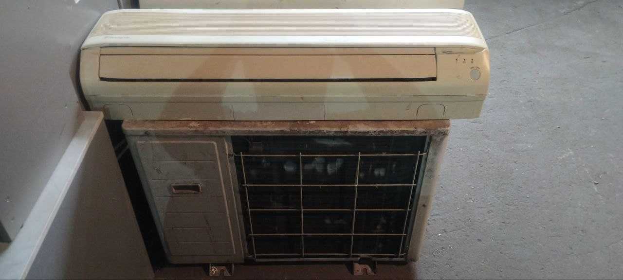Кондиціонер Tadiran TNL-S30H \ Daikin FT60GAV1B