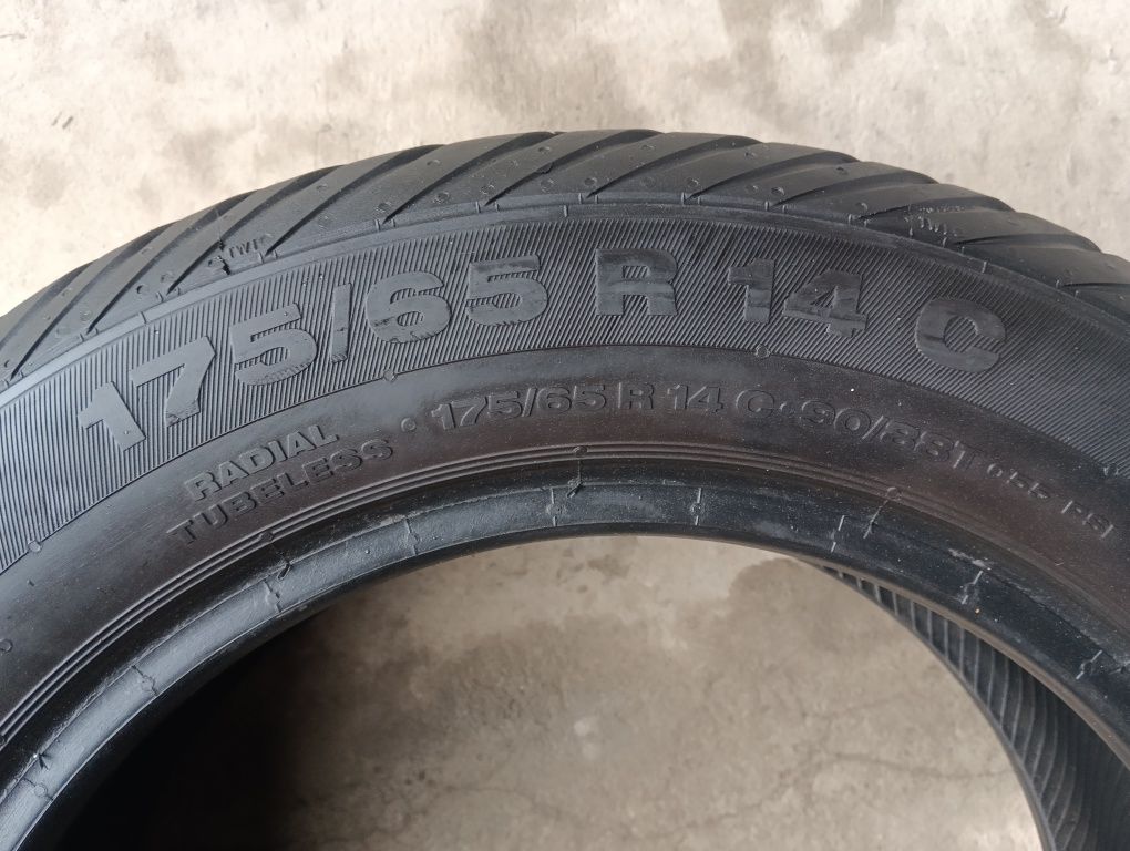 175/65 R14C 90/88T  Continental VancoContact 2