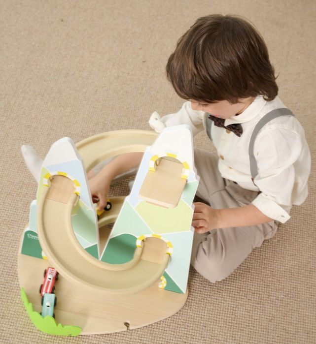 CLASSIC WORLD Drewniany Tor Samochodowy "Górski Wyścig"