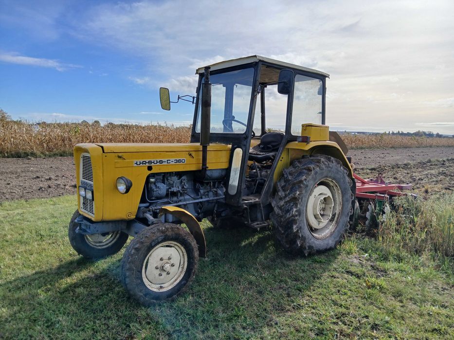 Ciągnik Ursus c355/360