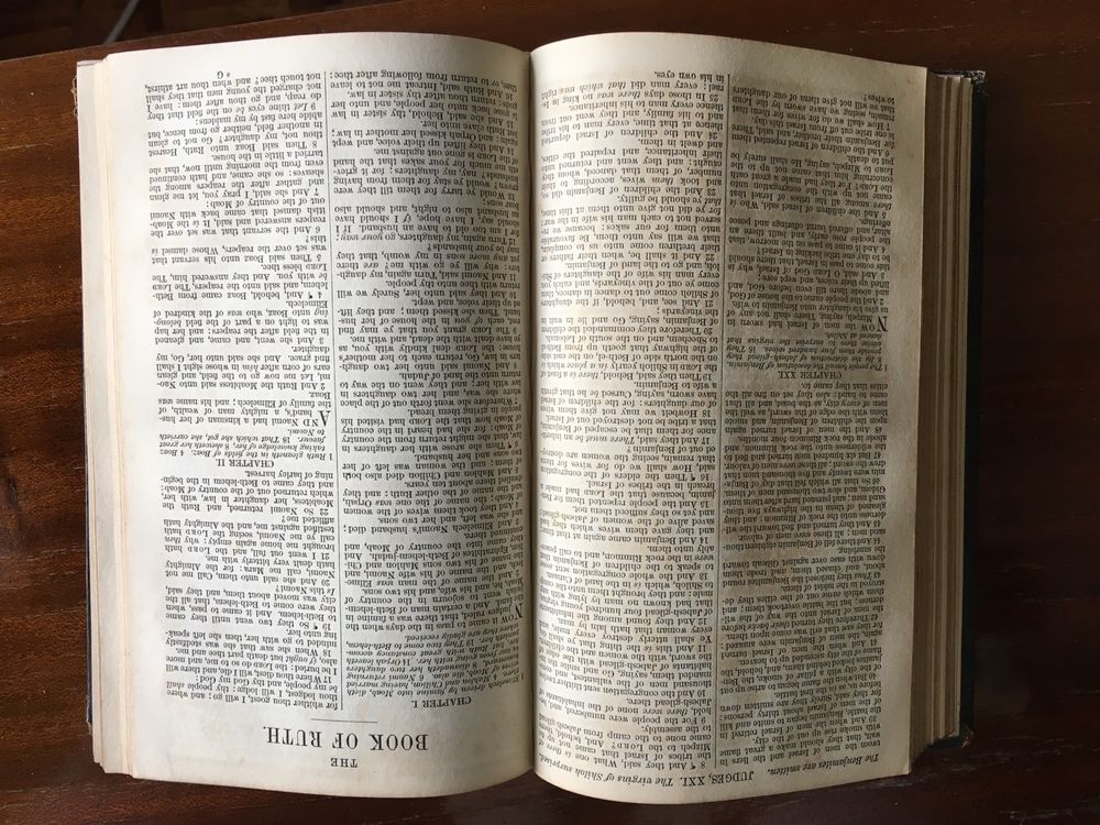 Biblia antiga, de 1850