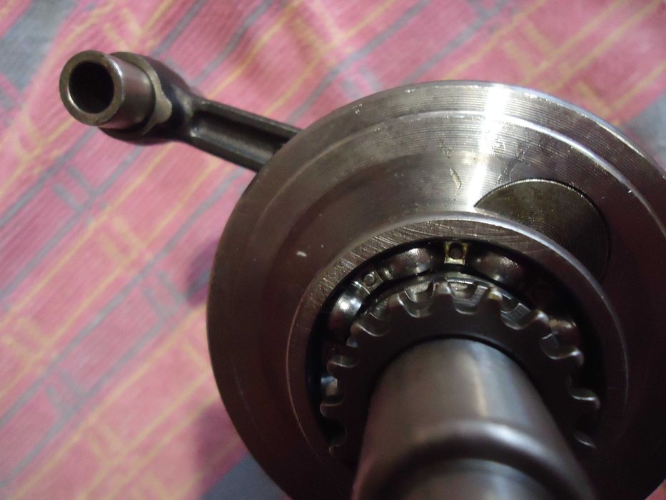 Колінвал GY6-80 (HAY 80) на скутер з 4х тактним мотором