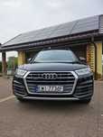 Audi Q5 Zadbany, w ciągłej eksploatacji, serwisowany na bieżąco.