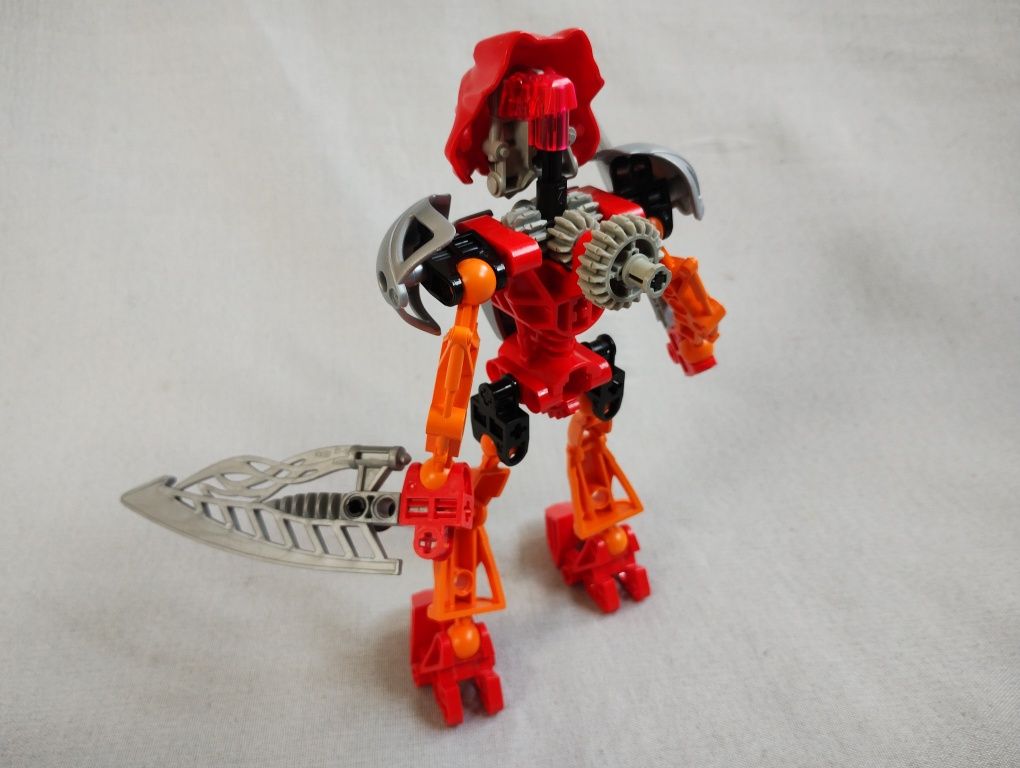 LEGO Bionicle: 8572 - Tahu Nuva oryginalny i kompletny