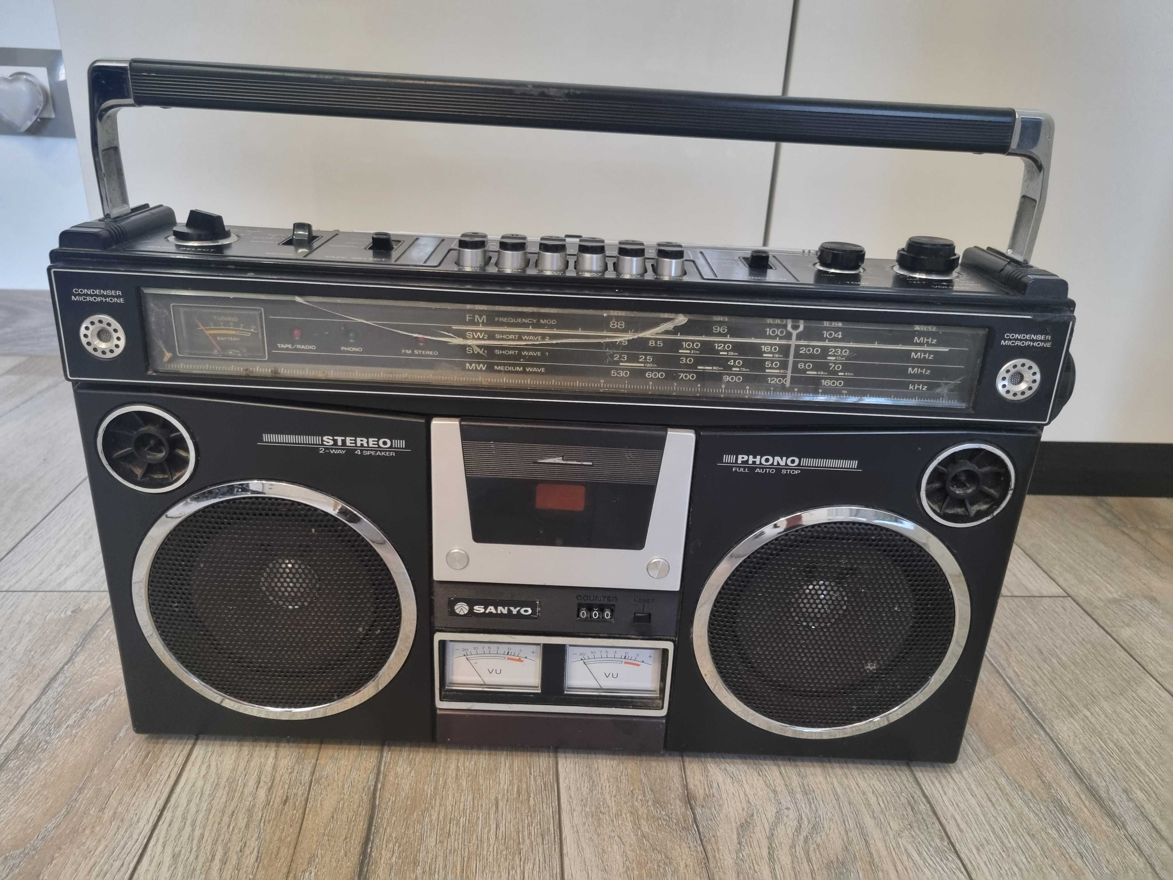 radiomagnetofon SANYO M 4500