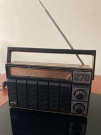 Radio portatil dos anos 70