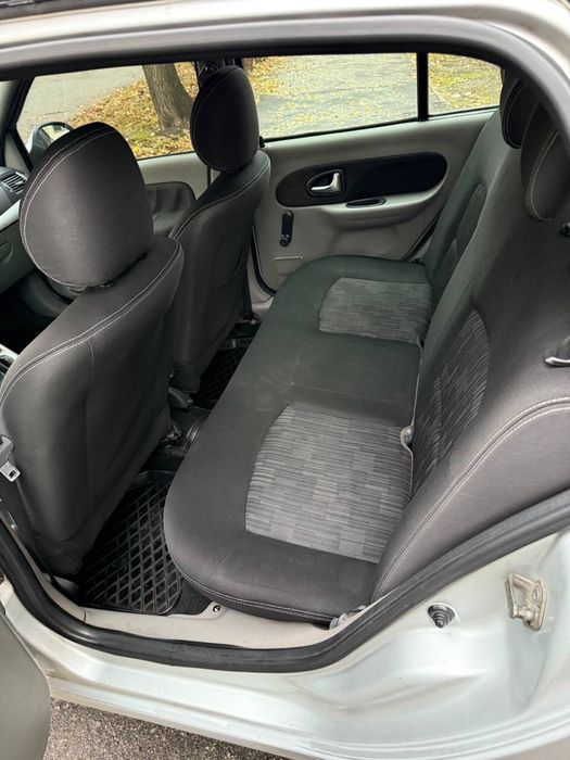 Продам Рено Симбл 2011 газ/бенз