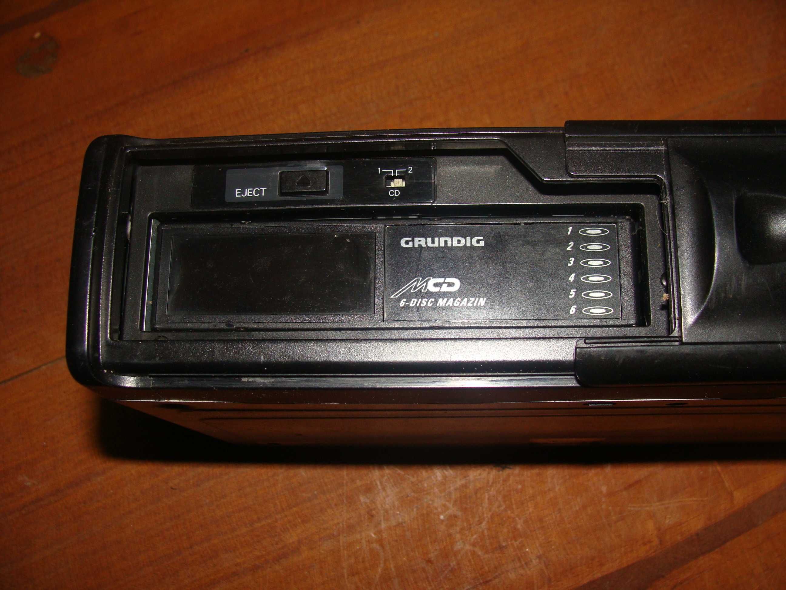 Grundig Compact Disc - MCD 36 - 6 disc