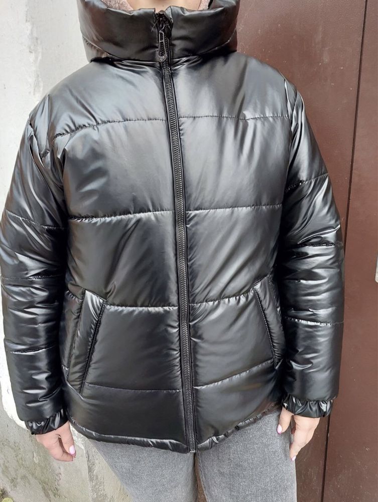 Зимняя курточка с эко-кожи