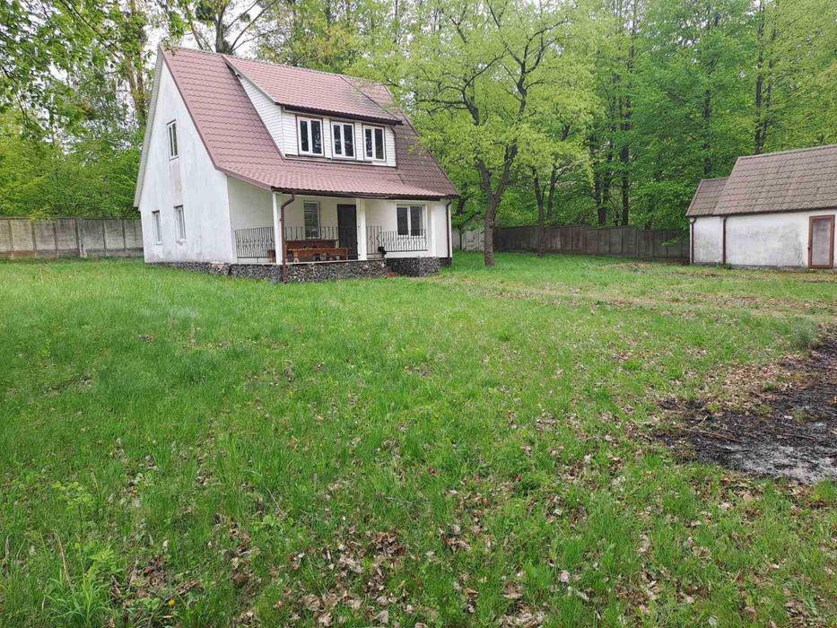 Оренда нерухомого майна - за адресою:  с. Хрінники, вул. Зарічна, 3