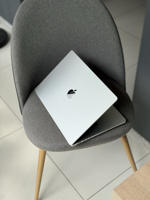 MacBook Pro 16 M1 Pro SSD 512gb  Гарантія від магазину