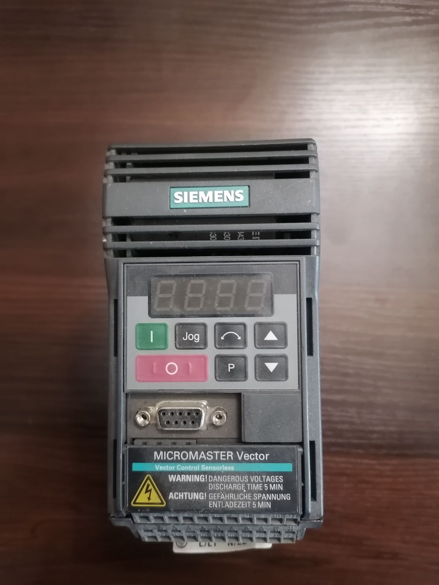 Частотный преобразователь Siemens Micromaster  6SE9212-2BA40
