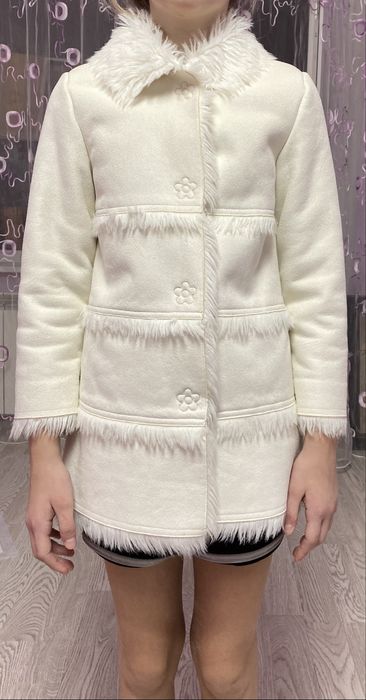 Демисезонная пальто 110р