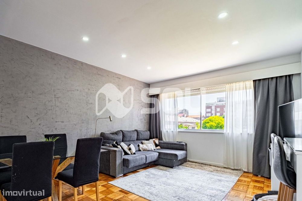 Apartamento T4 - São Mamede de Infesta