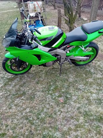 Sprzedam Kawasaki ZXR6