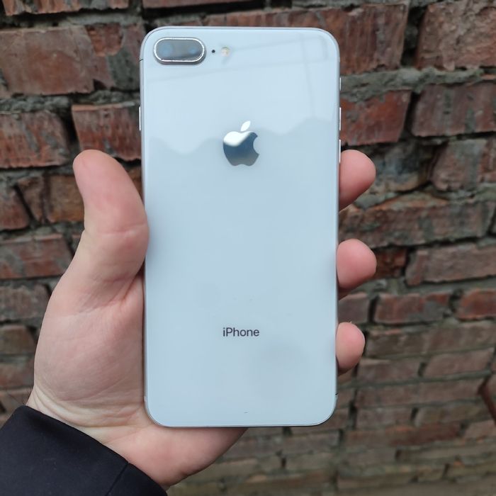 Apple Iphone 8 plus 64 GB ! Neverlock ! Працює !!!