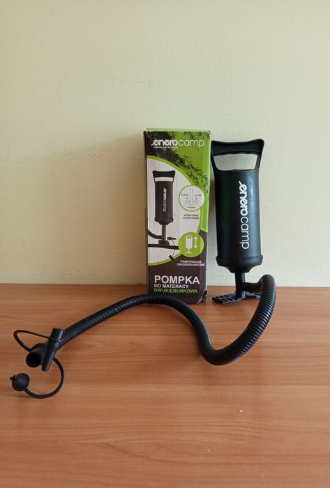 Pompka dwukierunkowa