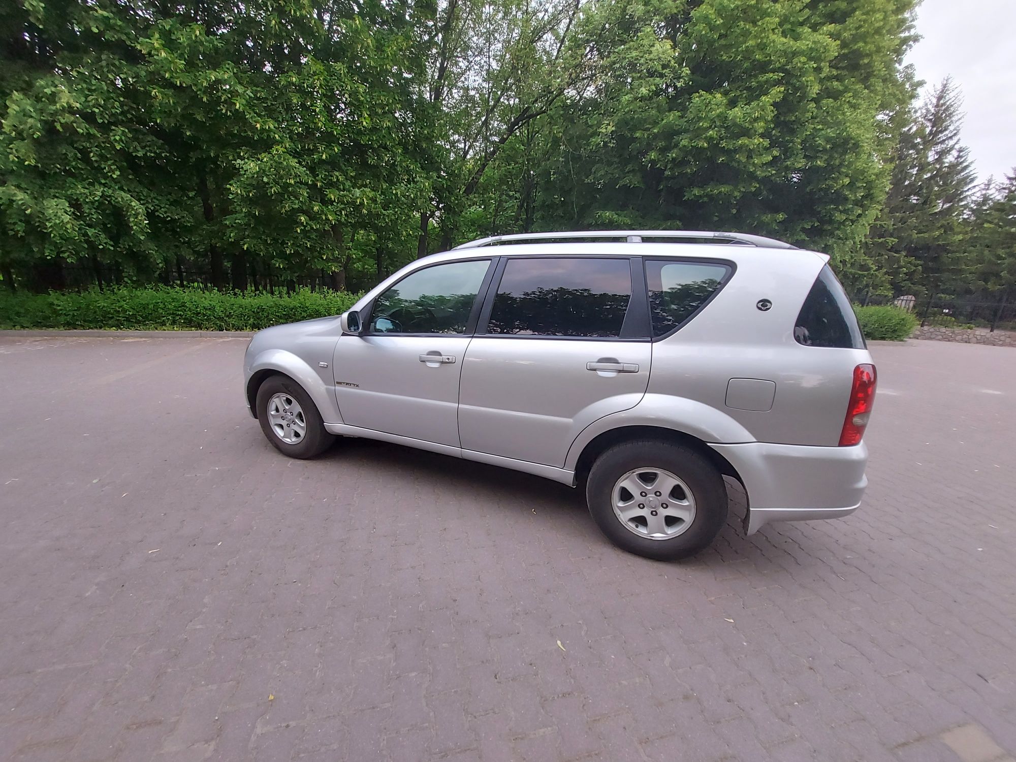 SsangYong Rexton 2012 рік рамний корейський позашляховик 1 власник