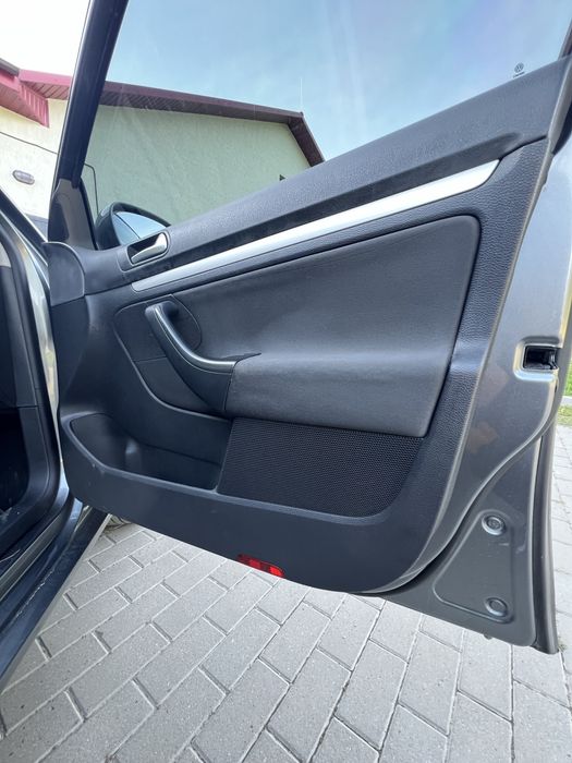 Гольф 6  2010 рік