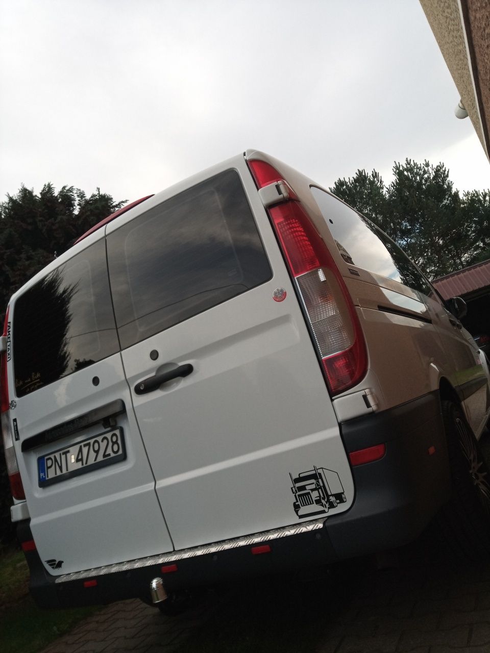 Mercedes - Benz VITO Long, mały przebieg, 15 rok